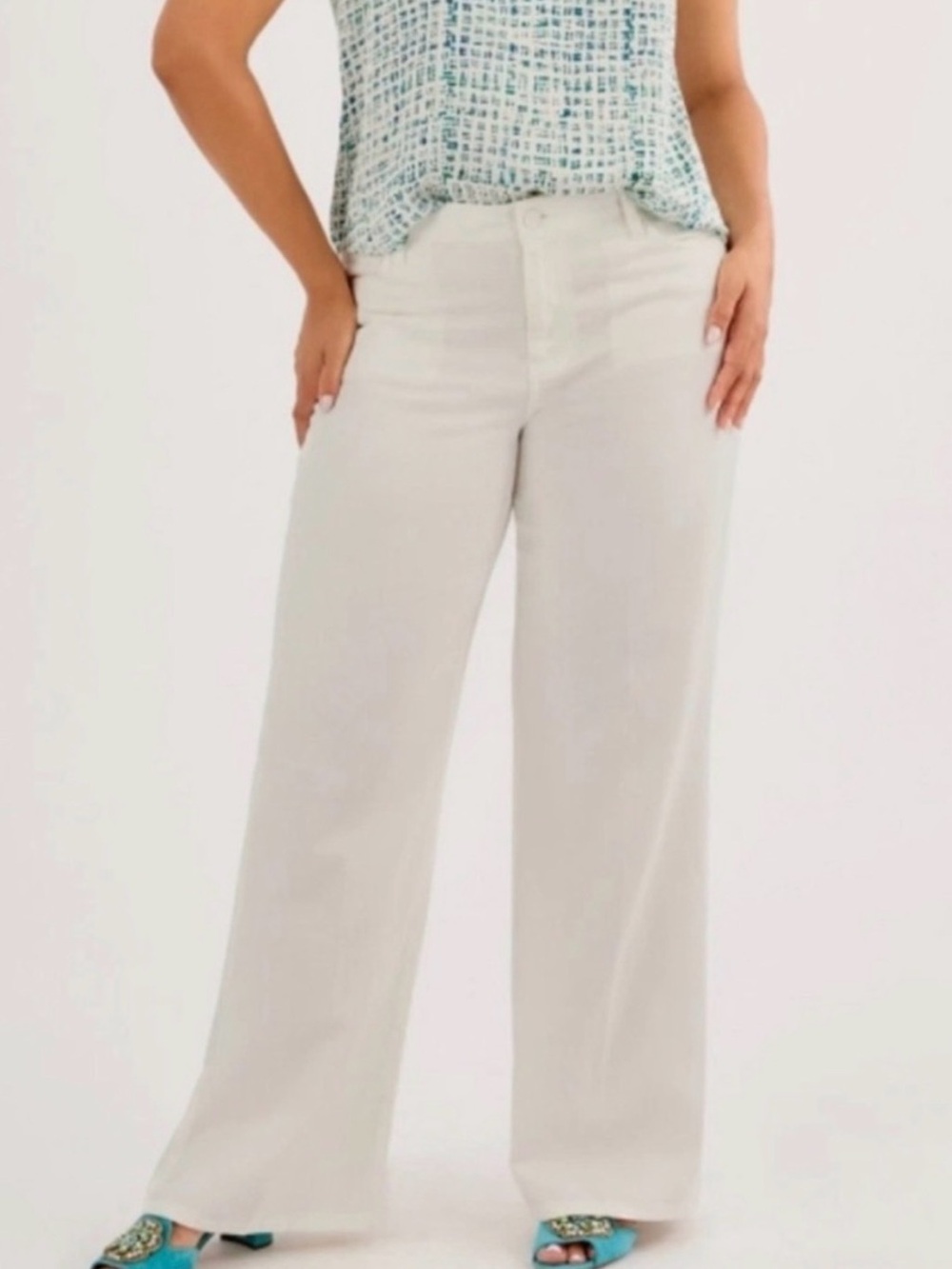 CAbi Ashbury Wide-Leg White Jeans Sz 12 - Excellent
